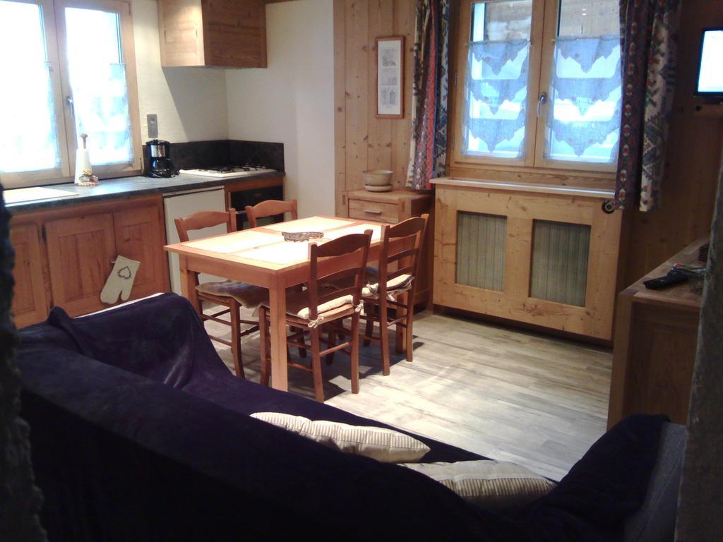 Le Foueustarle Apartamento La Giettaz Quarto foto